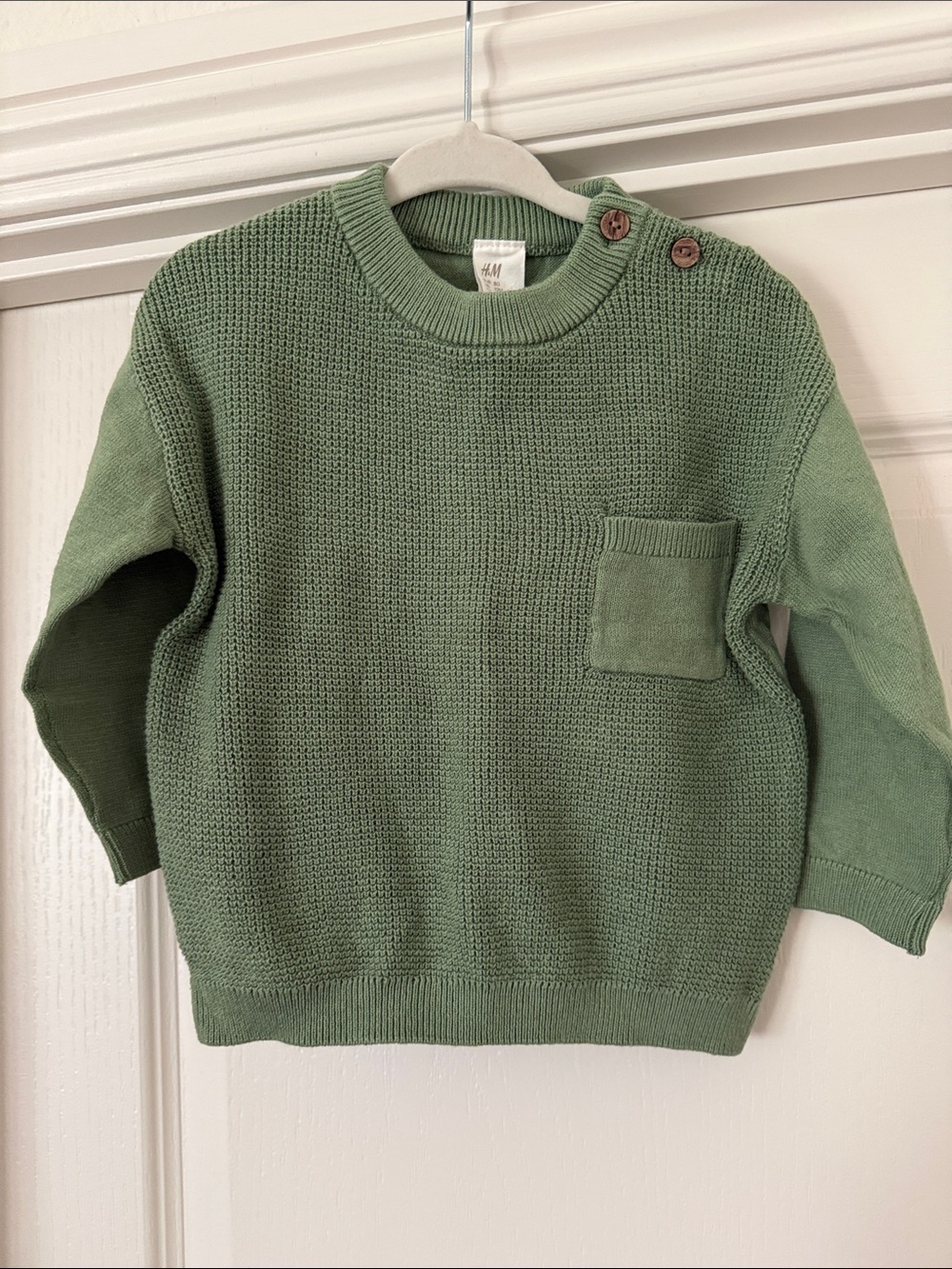 H&M Green Crewneck Knit Sweater with Shoulder Buttons